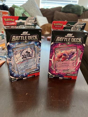 Customer photo review of Pokémon TCG: Chien-Pao ex OR Tinkaton ex Battle Deck (Styles May Vary)