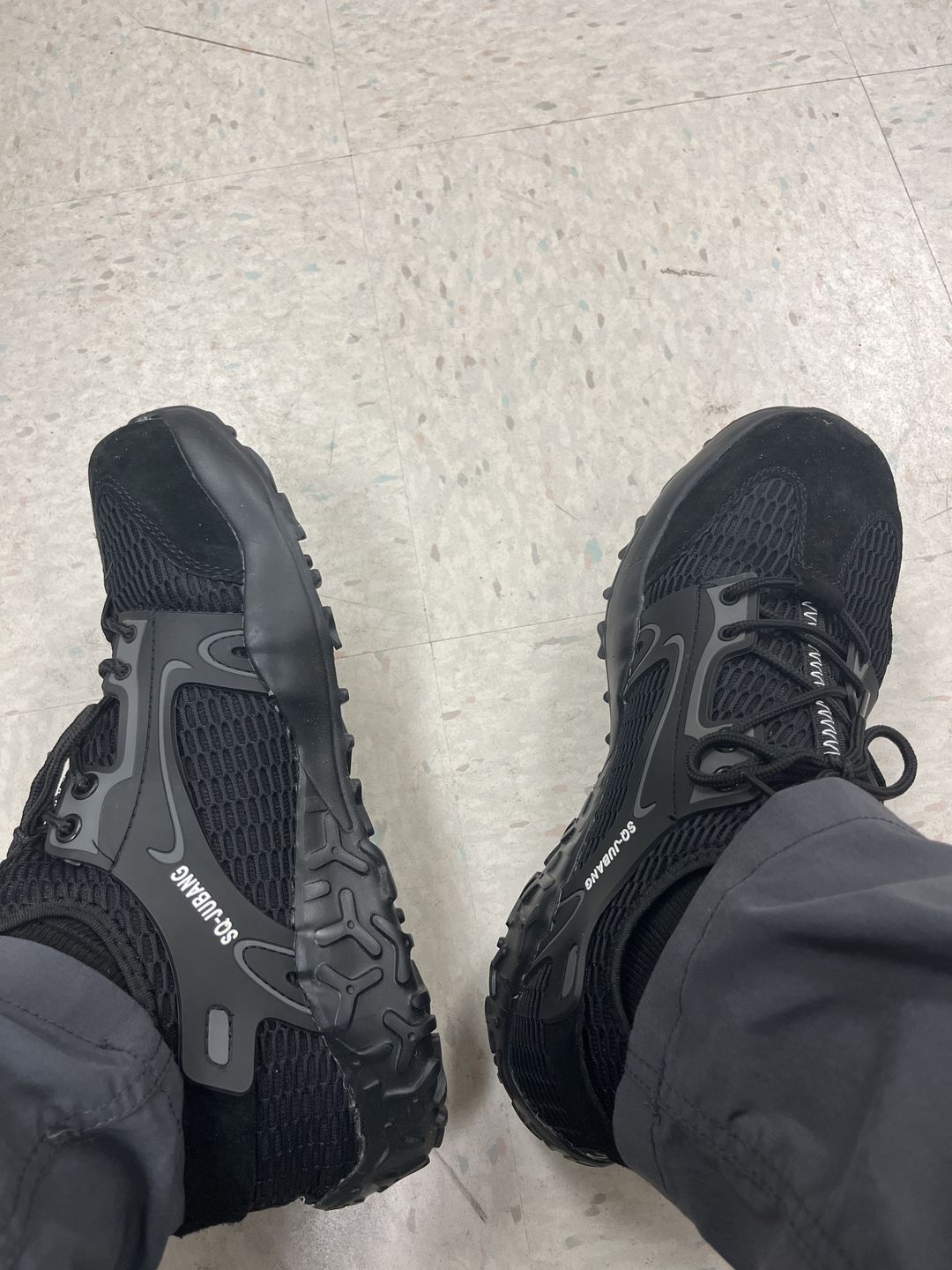 Customer photo review of Zip Black