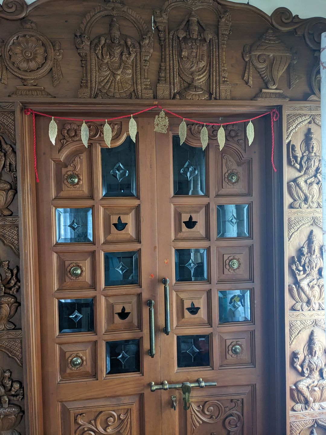 Customer photo review of Gift Set - Sri Ganesha & Door Hanging