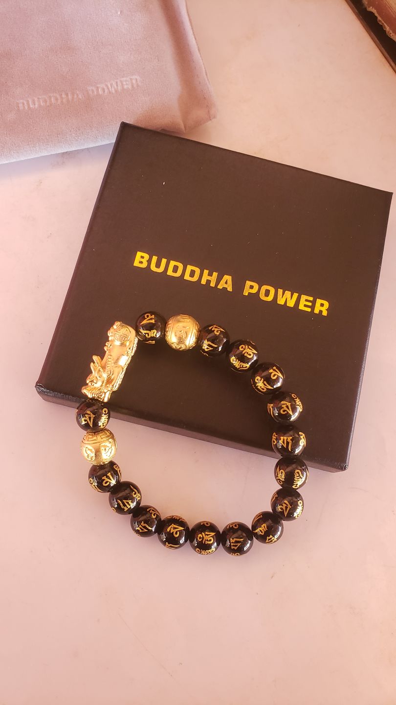 Customer photo review of Feng Shui Black Obsidian Wealth Bracelet