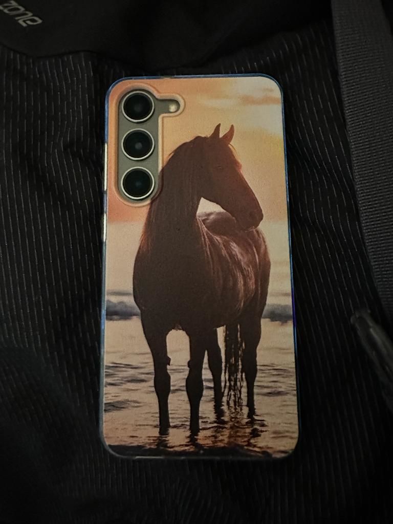 Customer photo review of Eigen foto - Gepersonaliseerd telefoonhoesje
