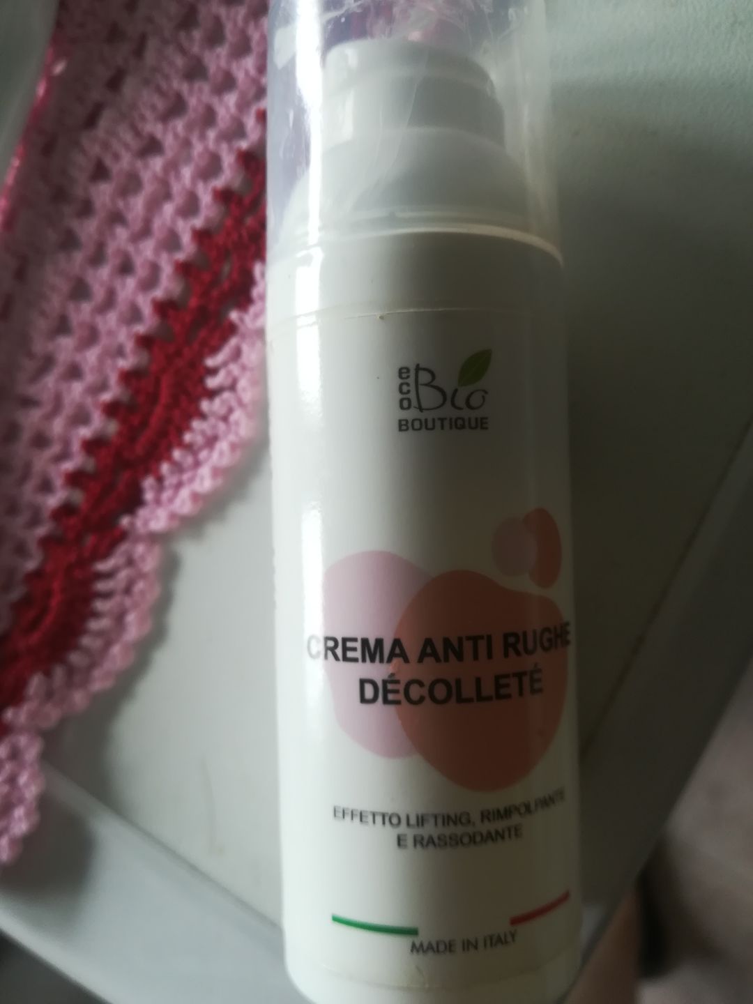 Customer photo review of Crema Anti Rughe Décolleté