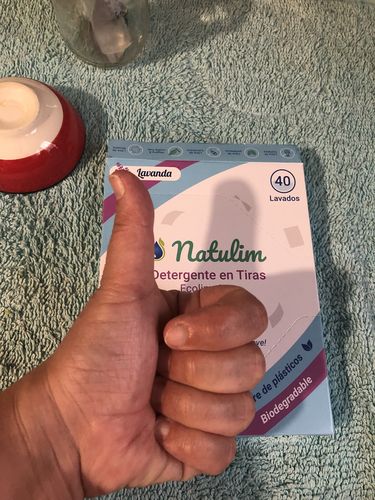 Customer photo review of Eco-Tiras de Detergente 40 lavados Natulim