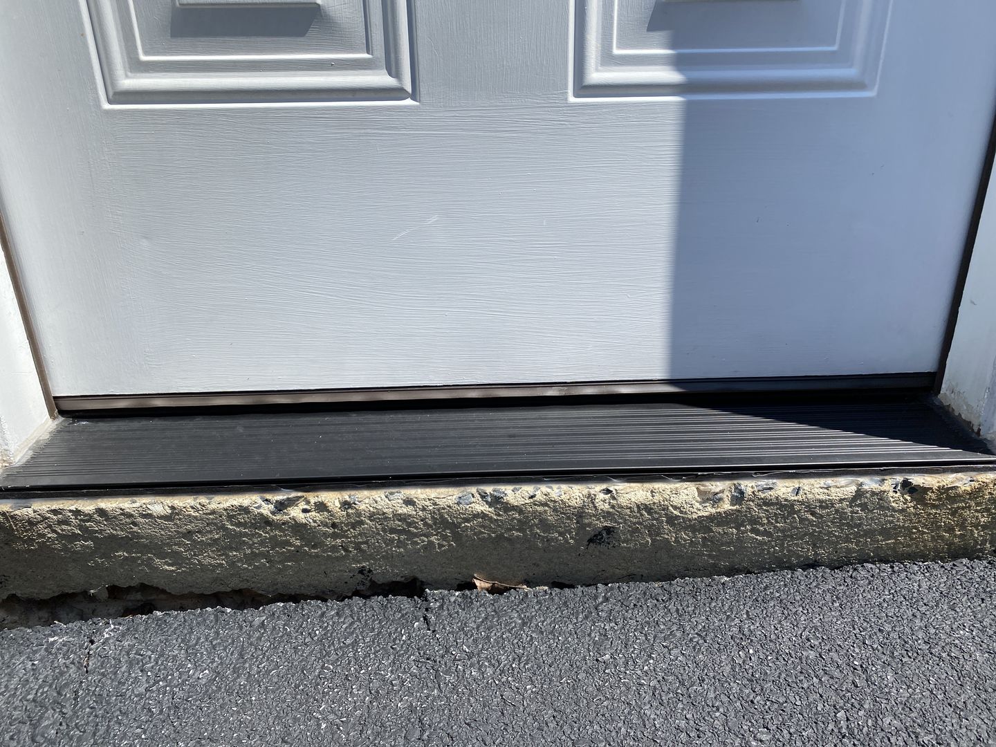 Customer photo review of 36" Therma-Tru Drive-On Door Sweep