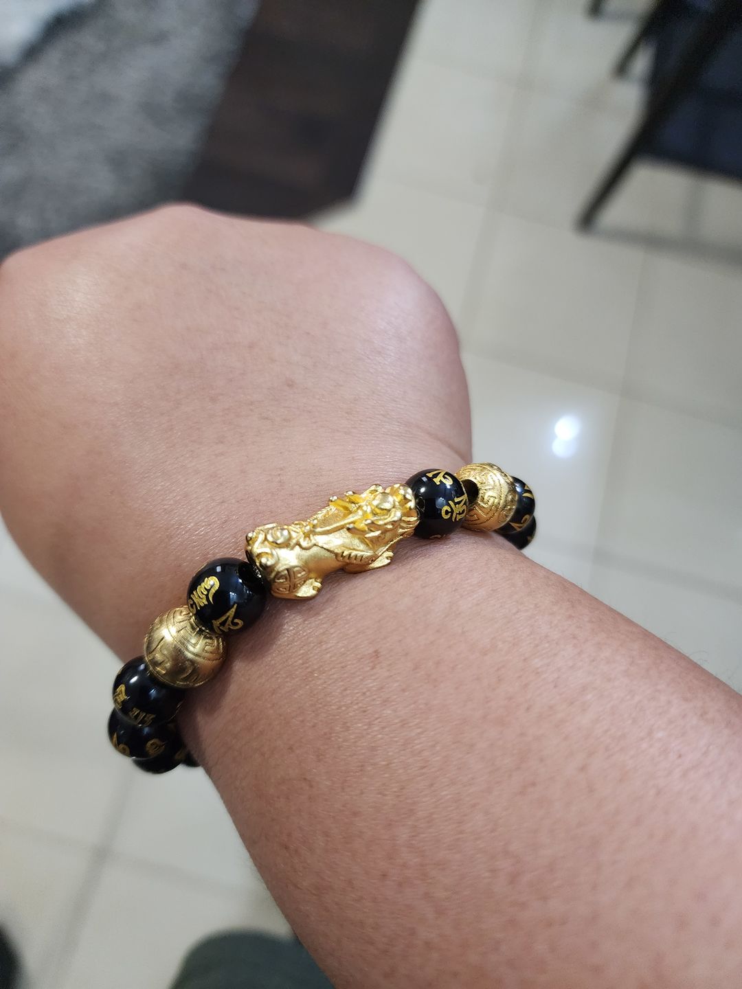 Customer photo review of Feng Shui Black Obsidian Wealth Bracelet