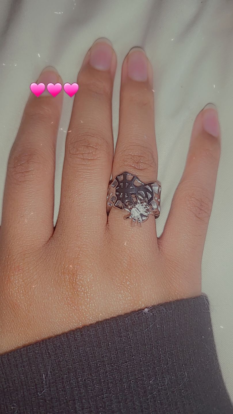 Customer photo review of SPIDER WEB RING