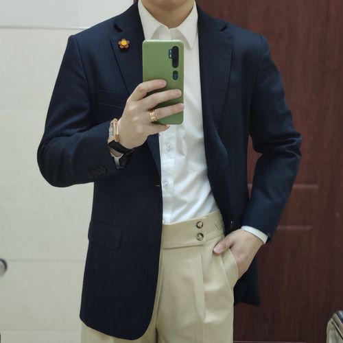 Customer photo review of Men's British High Waist Pants Straight Leg Casual Non-Iron Business Trousers