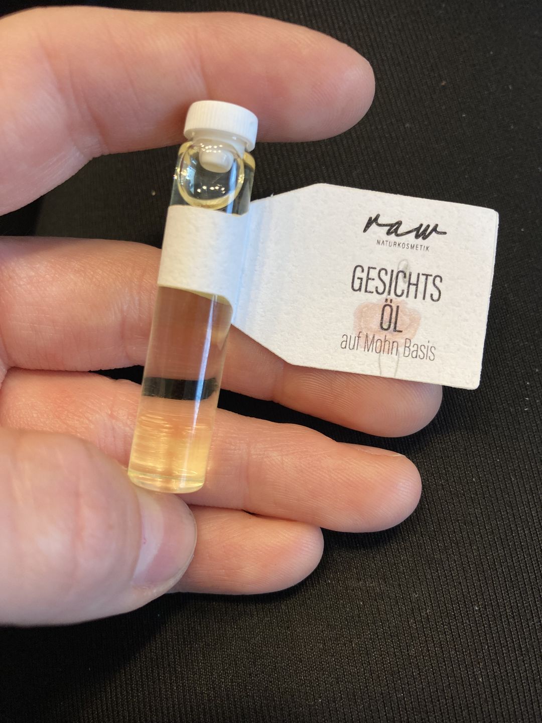 Customer photo review of Muster Gesichtsöl Mohn
