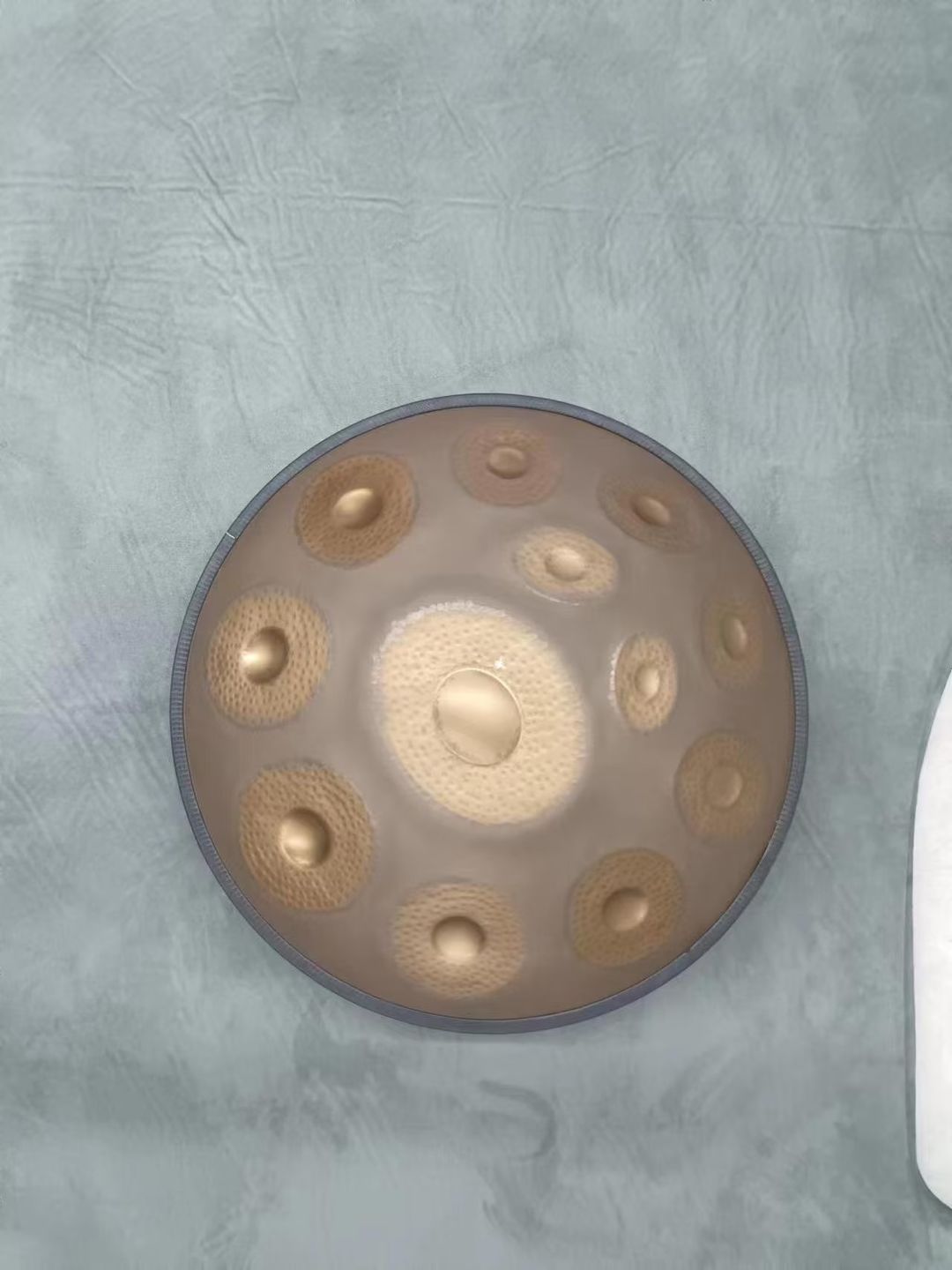 Customer photo review of Cosmos Handpan Hand-pounding 9/10/12 Notes D Minor Scale Hangdrum with gift set
