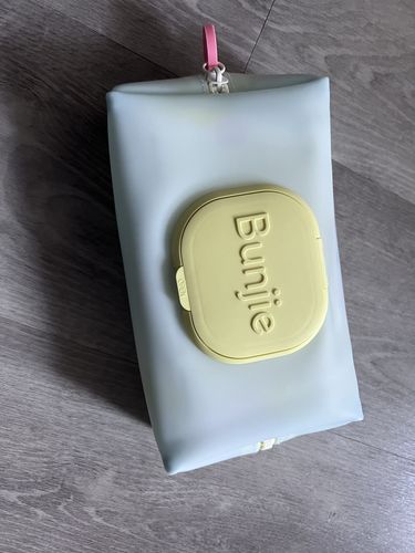Customer photo review of Free Wipes Pouch - First Time Subscriber