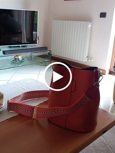 Customer video review of GIOVANNAL