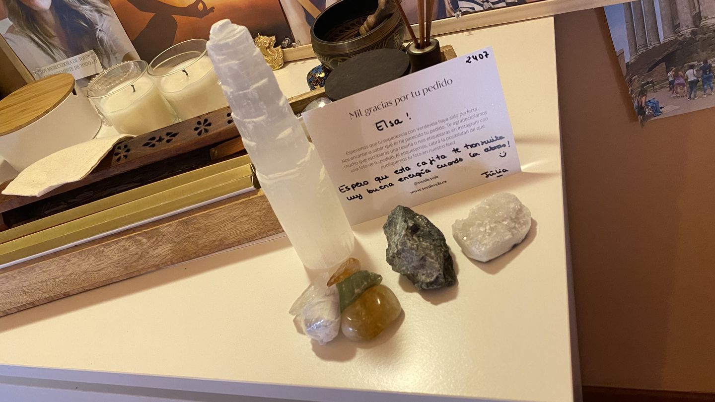 Customer photo review of Citrino calentado Rodado (Amatista calentada) | Abundancia - Energía