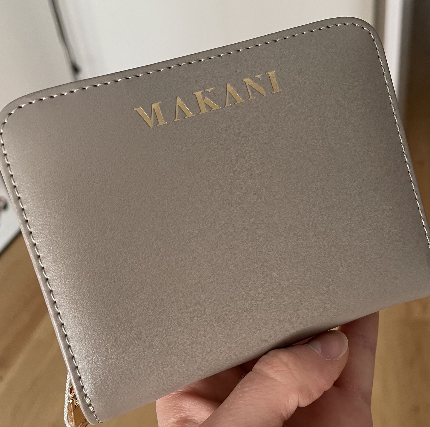 Customer photo review of KAIA - TAUPE