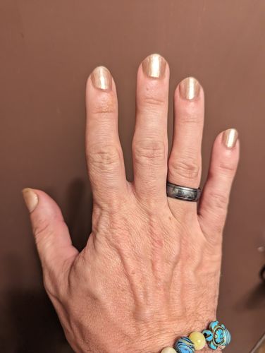 Customer photo review of Champagne Shimmer 🥂