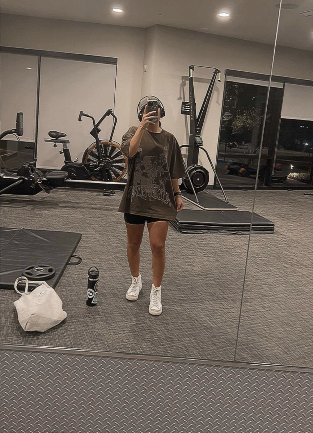 Customer photo review of W427 Phantom Oversized Tees