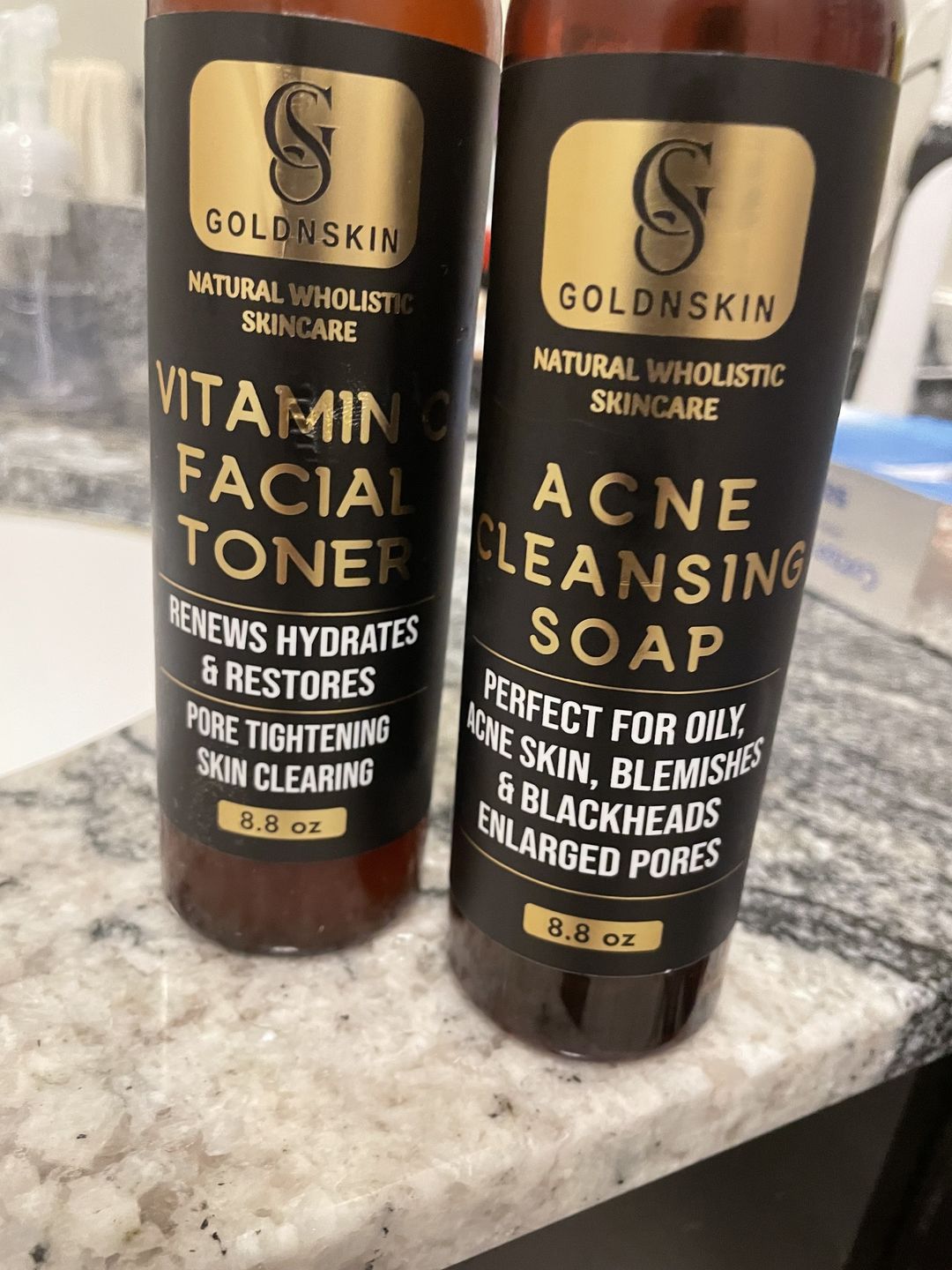 Customer photo review of Vitamin C Pore tightening Exfoliating Toner