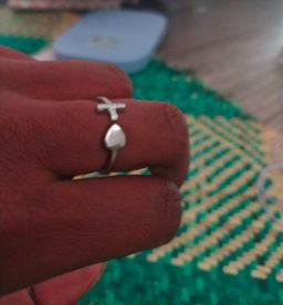 Customer photo review of "LOVE THE CROSS" Christian Ring in 925 Sterling Silver