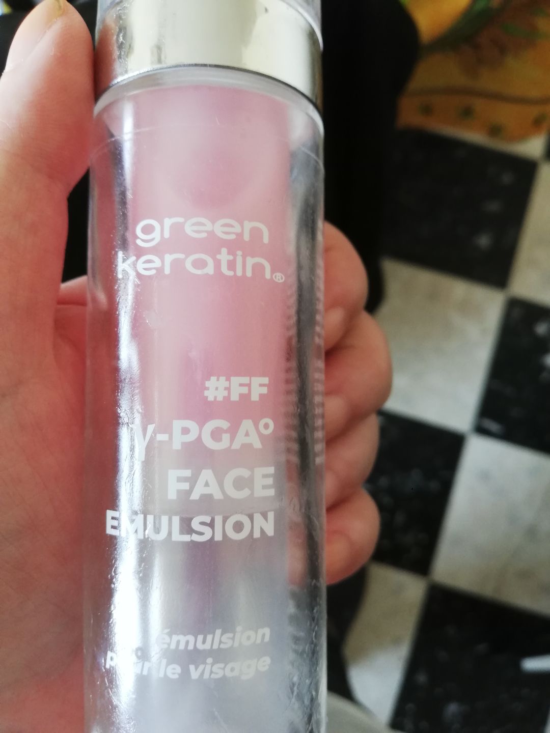 Customer photo review of Y-PGA Emulsion pour le visage, Sans Parfum