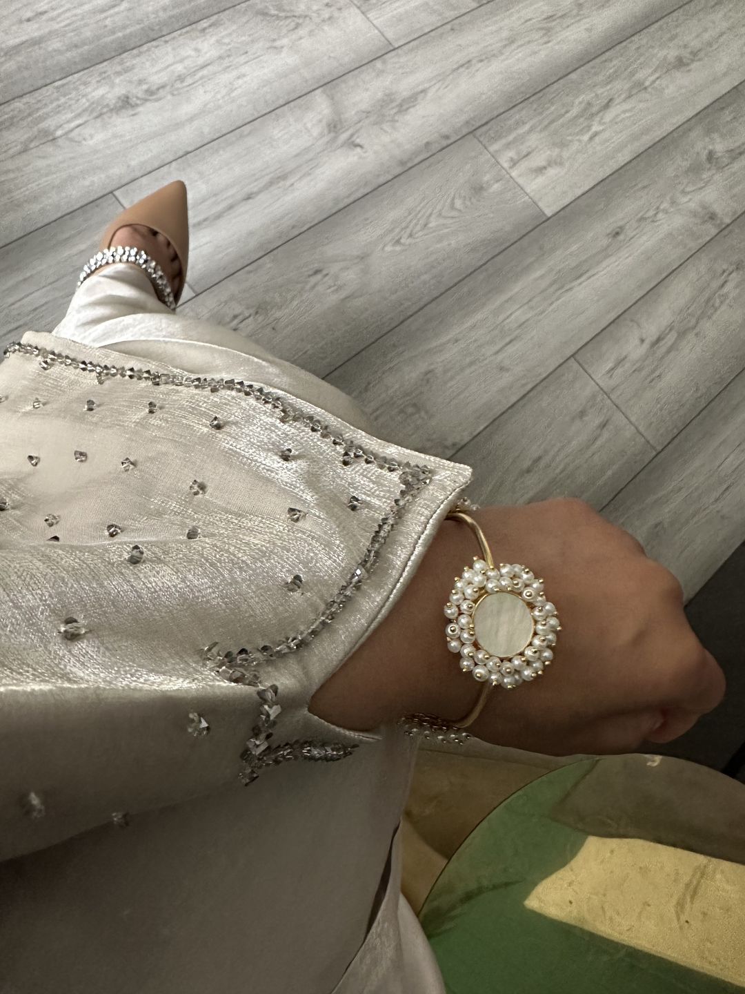 Customer photo review of Sonam Bangle Round - Mother Of Pearl
