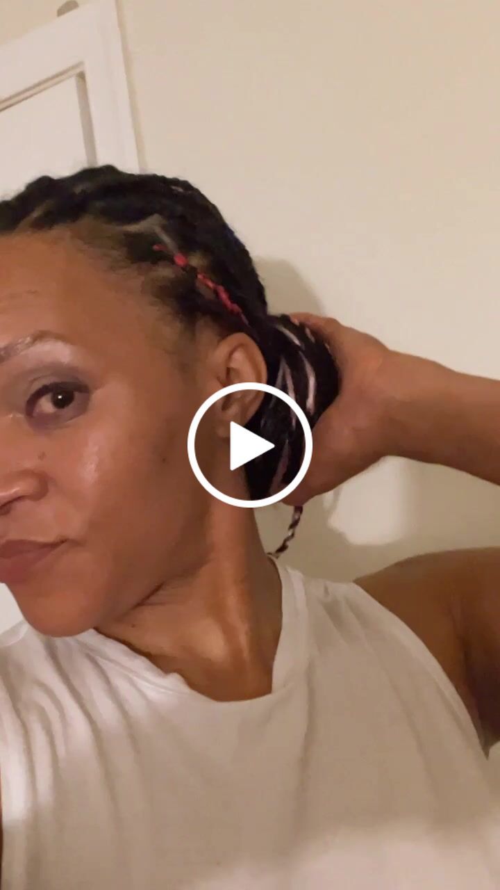 Customer video review of Volume Eyebrow and Eyelash Serum -