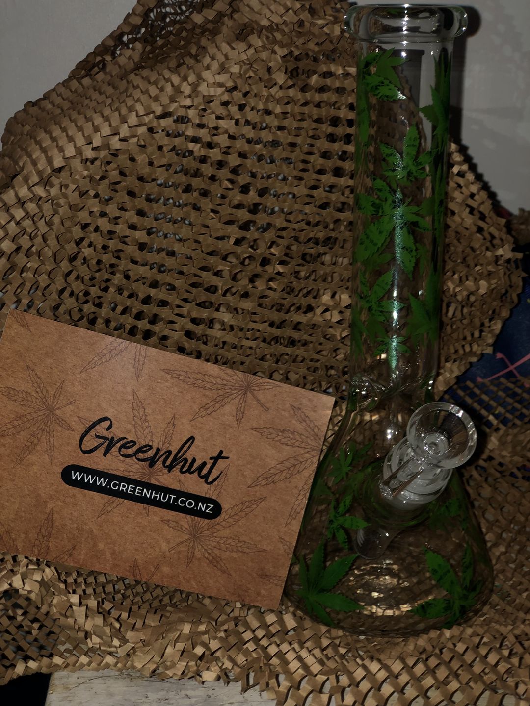 Customer photo review of Premium Leafy Beaker Shape Waterpipe 26cm