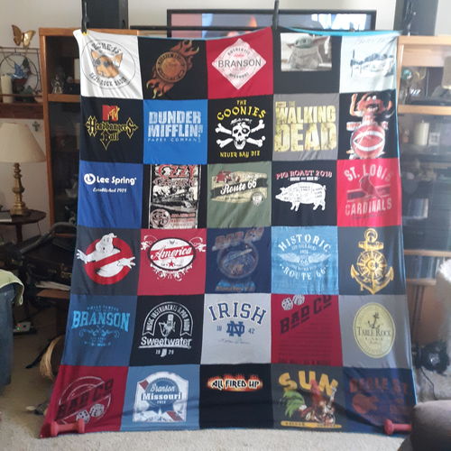 T-shirt quilt featuring st. louis cardinals by Robin from MO