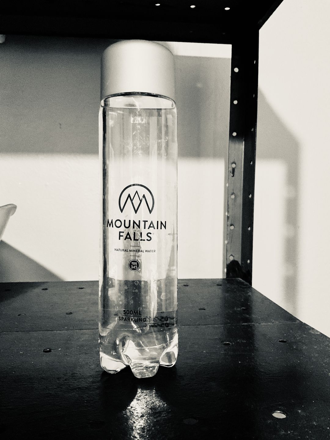 Customer photo review of 500ml Sparkling Mineral Water- ZEROPET Bottle (Pack of 24)