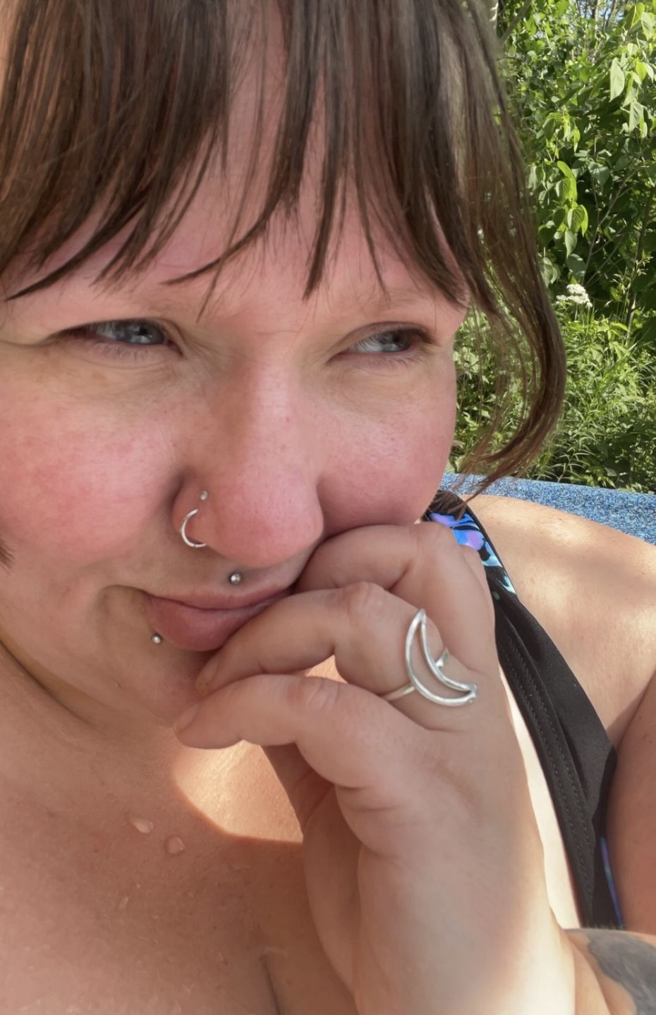 Customer photo review of Full Finger Crescent  Moon Ring Sterling Silver