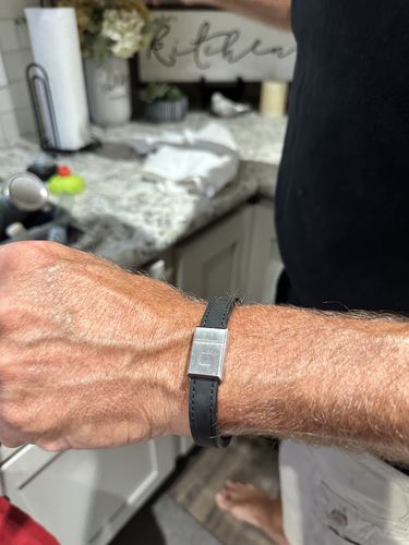 Customer photo review of Stability Bracelet