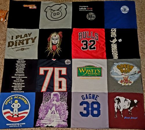 Customer photo review of Classic T-Shirt Blanket