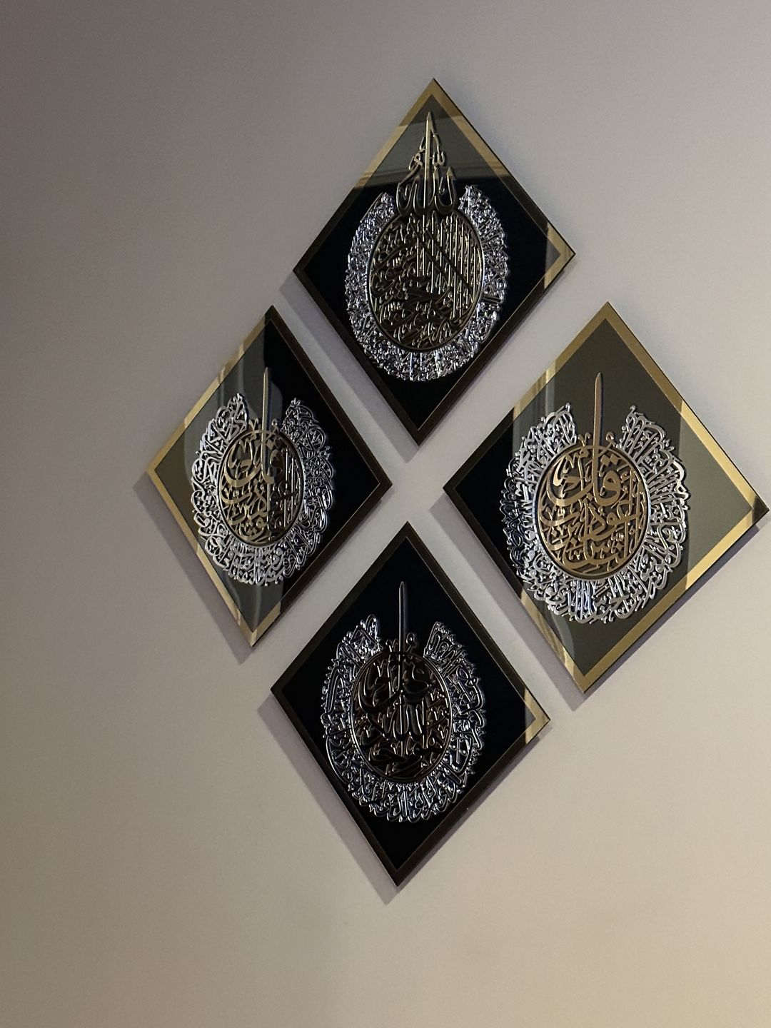 Customer photo review of Set of Glass Ayatul Kursi, Surah Al Ikhlas - Al Falaq - An Nas Tempered Glass Decor Islamic Wall Art