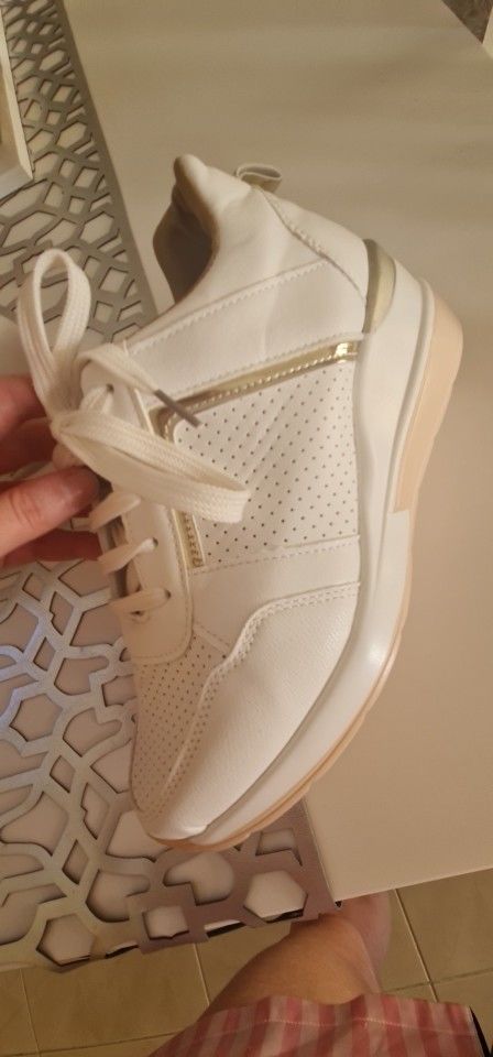 Customer photo review of Marley-Shoes™ | Orthopedic Shoes