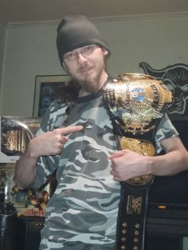 Customer photo review of Winged Eagle Belt (Premium 24 karate gold)