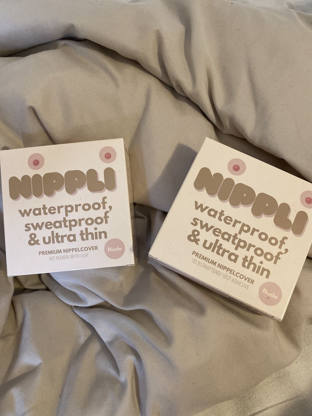 Customer photo review of 4er Mix Pack Nippelcover selbsthaftend + mit Kleber
