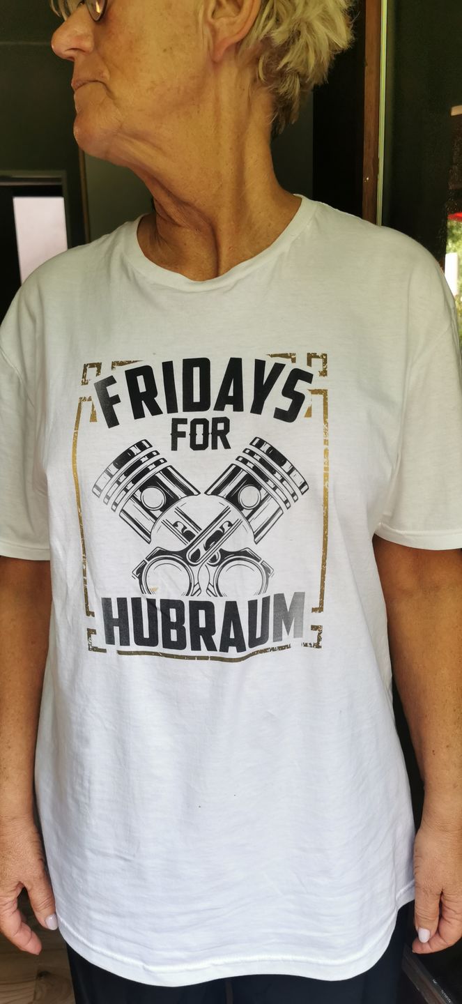 Customer photo review of T-SHIRT Fridays For Hubraum