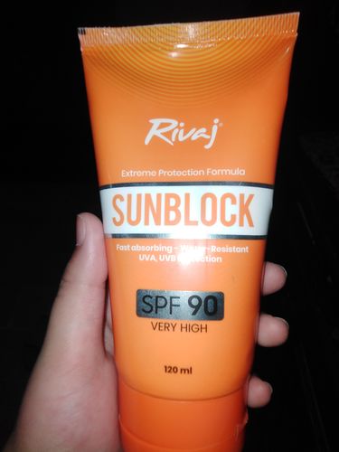 Customer photo review of Sunblock SPF90 (120ml)