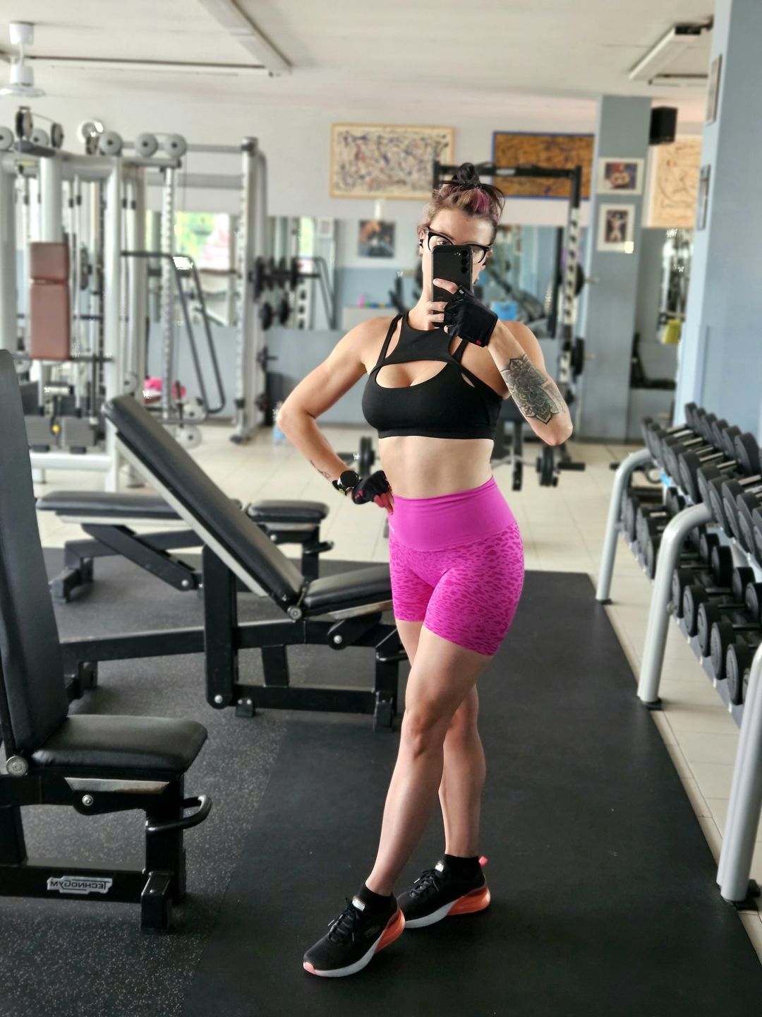 Customer photo review of Shorts Jungle Leopardo Fuxia