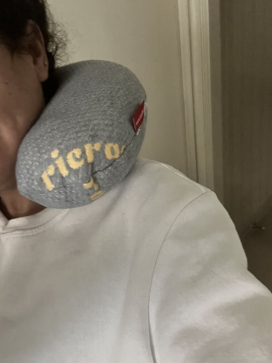 Customer photo review of Rido- Neck Travel Pillow