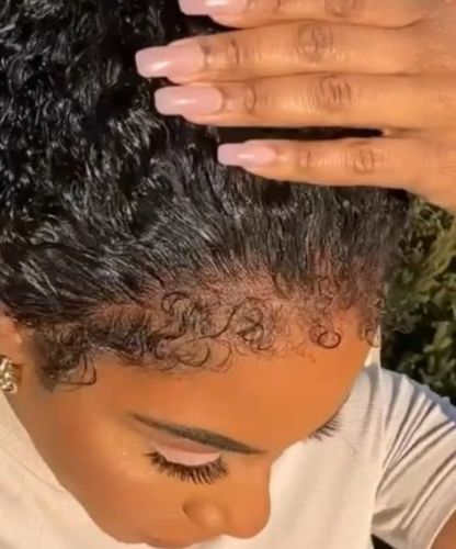 Customer photo review of 4C Edges | Luvwin 180% Density Realistic Afro Kinky Edges Free Parting Undetectable Lace Front Wig | Afro Inspired