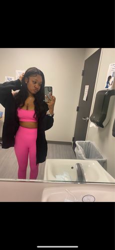 Customer photo review of Melting! Straight Swiss HD Undetectable Lace 13x4 Lace Frontal Wig