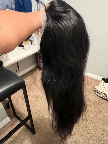 Customer photo review of Melting! Straight Swiss HD Undetectable Lace 13x4 Lace Frontal Wig