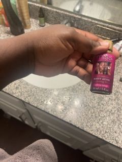 Customer photo review of Fair & White Miss White Beauty Active Exfoliating Soap 200gr / 7 Oz