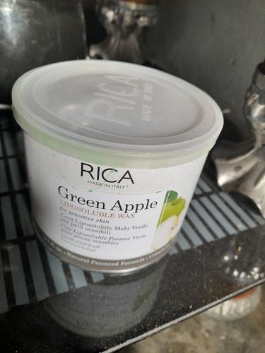 Customer photo review of Rica Green Apple Liposoluble Wax 400ml