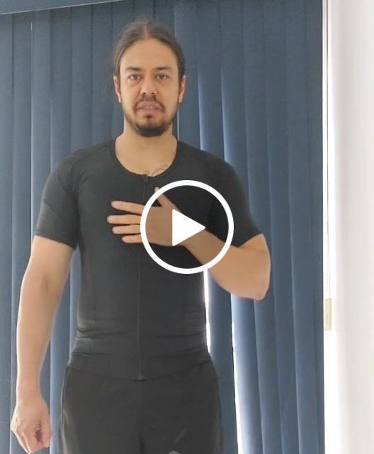 Customer video review of Camiseta Postural Masculina - Posture Shirt® Com Zipper