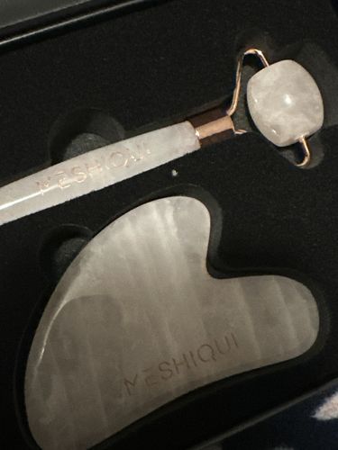 Customer photo review of Facial Spa - Rose Quartz Roller and Gua Sha