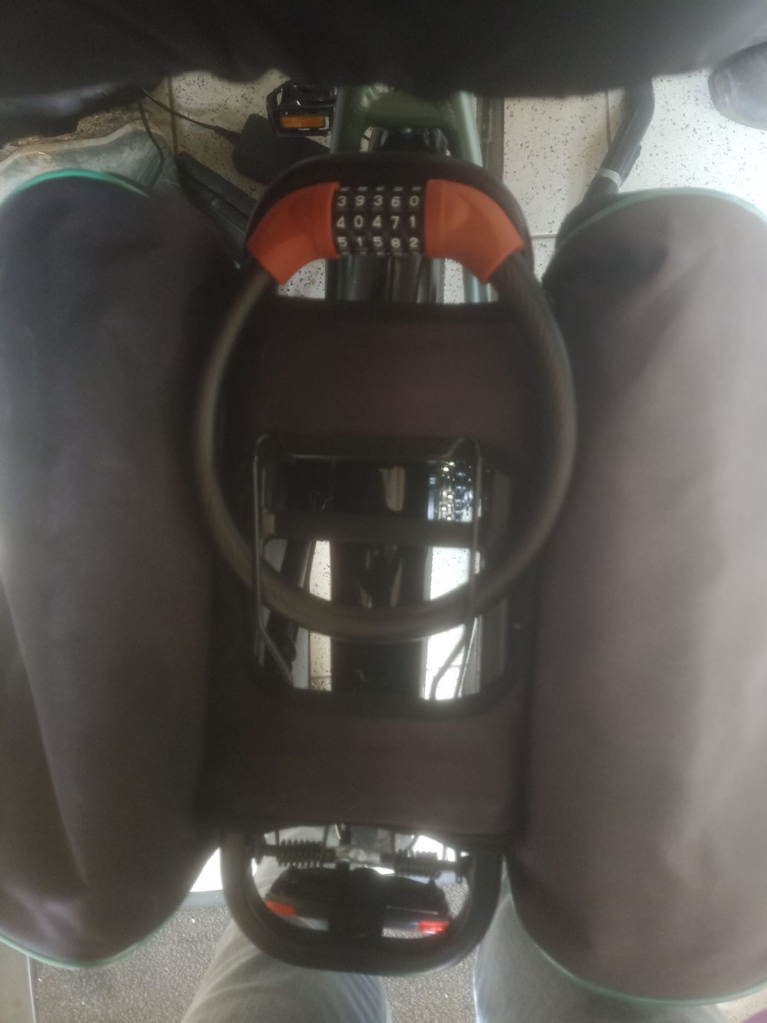 Customer photo review of VAKOLE Bike Lock Steel Five-digit Code Anti-theft 1.72CM Bold Cable Password Lock