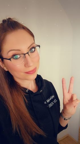 Customer photo review of LIEBEVOLL - Hoodie Unisex