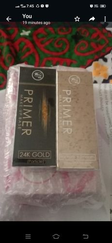 Customer photo review of Rivaj 24K Gold Primer Makeup Base