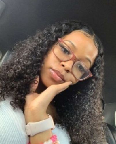 Customer photo review of 4C Edges | Luvwin 180% Density Realistic Afro Kinky Edges Free Parting Undetectable Lace Front Wig | Afro Inspired