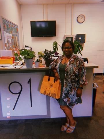 Customer photo review of Mahogany Tote Bag